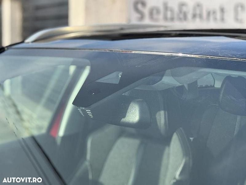 Second-hand Peugeot 3008 Allure 130 CP (95 kW) 2020 Culoarerosu SUV