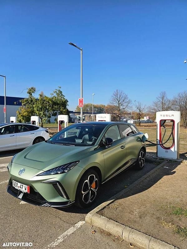 Culoareverde Utilizat 2024 MG MG4 EV Hatchback | 31.000 EUR (Super Preț) - Imagine 1/4