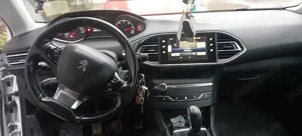 Second-hand Peugeot 308 68 CP (50 kW) 2013 Berlinǎ