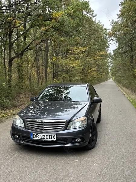 Utilizat 2009 Mercedes C220 Berlinǎ | 5.100 EUR (Preț OK) - Imagine 1/4