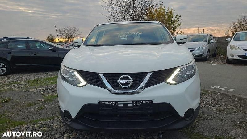 Second-hand Nissan Qashqai 130 CP (95 kW) 2017 Culoarealb SUV