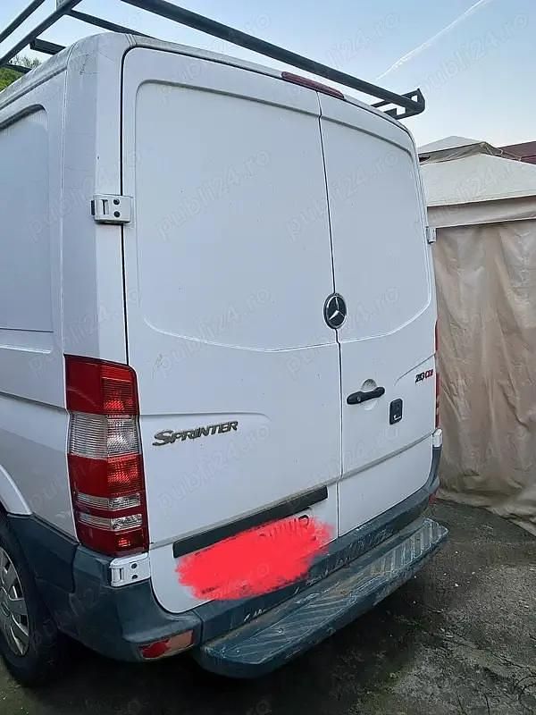 Second-hand Mercedes Sprinter 130 CP (95 kW) 2011 Van