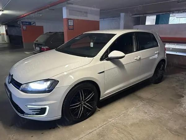 Second-hand VW Golf VII GTE 204 CP (150 kW) 2015 Hatchback