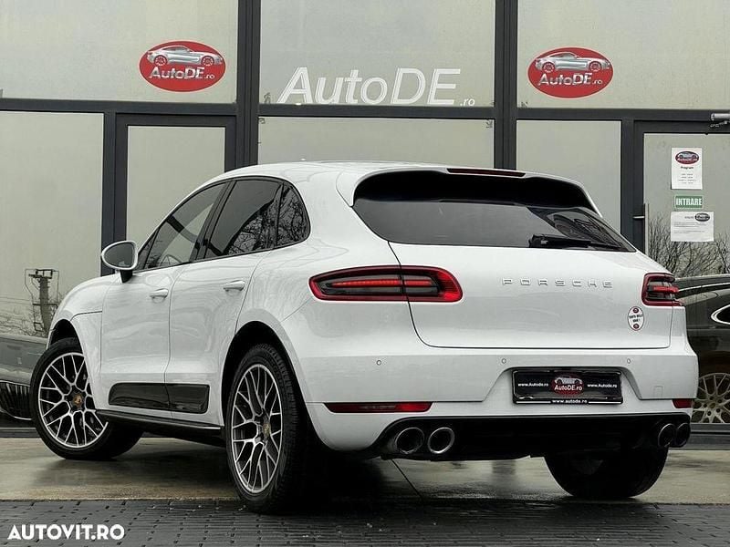 Second-hand Porsche Macan 340 CP (250 kW) 2015 Culoarealb SUV