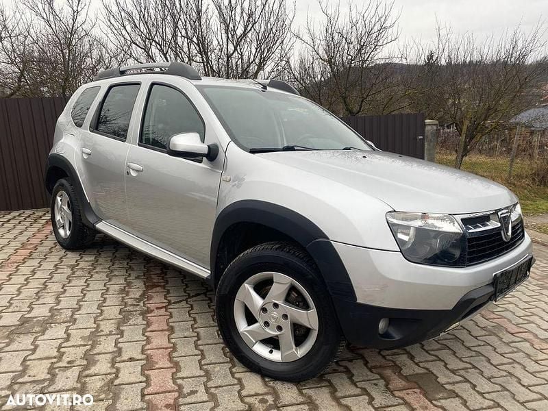 Second-hand Dacia Duster Prestige 110 CP (80 kW) 2013 Culoareargint SUV
