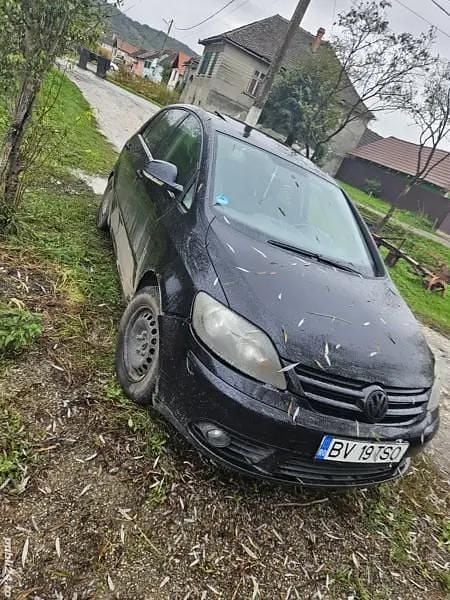 Utilizat 2008 VW Golf Plus Cross Monovolum | 900 EUR - Imagine 1/4