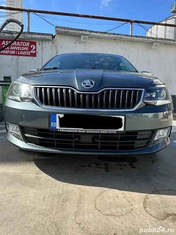 Gri Utilizat 2014 Skoda Fabia Hatchback | 6.900 EUR (Puțin scump) - Imagine 1/4