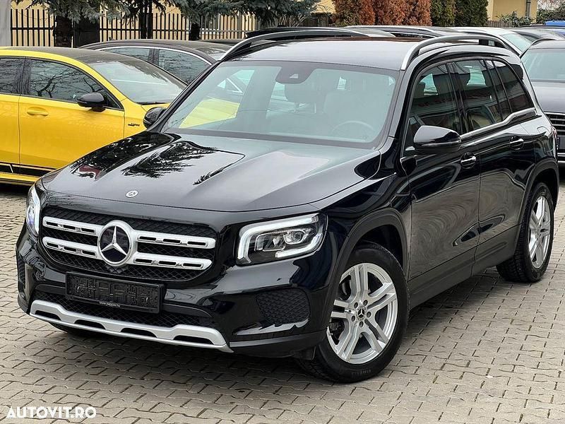 Negru Utilizat 2022 Mercedes GLB180 SUV | 29.403 EUR - Imagine 1/4