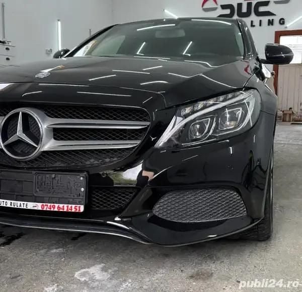 Utilizat 2017 Mercedes C220 Berlinǎ | 14.250 EUR (Preț bun) - Imagine 1/4