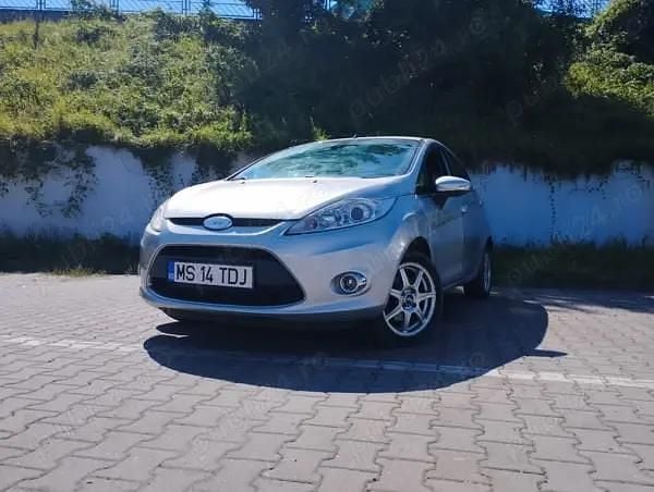 Utilizat 2009 Ford Fiesta Hatchback | 3.000 EUR (Preț OK) - Imagine 1/4