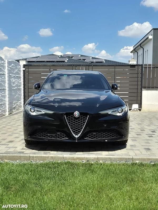 Negru Utilizat 2019 Alfa Romeo Giulia Veloce Berlinǎ | 20.000 EUR - Imagine 1/4