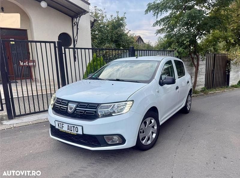 Culoarealb Utilizat 2018 Dacia Sandero Comfort Hatchback | 5.490 EUR (Preț bun) - Imagine 1/4