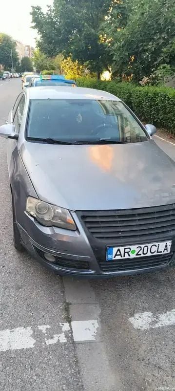 Utilizat 2007 VW Passat Berlinǎ | 1.320 EUR (Super Preț) - Imagine 1/2