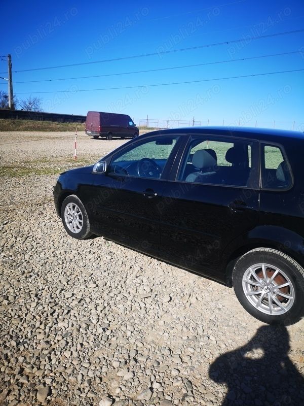 Utilizat 2010 VW Polo Cross Hatchback | 2.650 EUR - Imagine 1/4