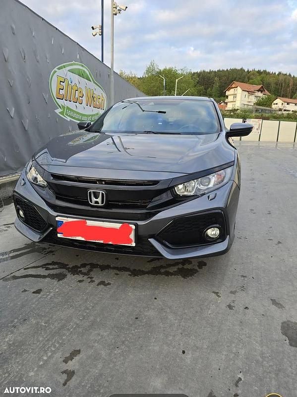 Culoaregri Utilizat 2017 Honda Civic Elegance Hatchback | 12.900 EUR (Preț OK) - Imagine 1/4