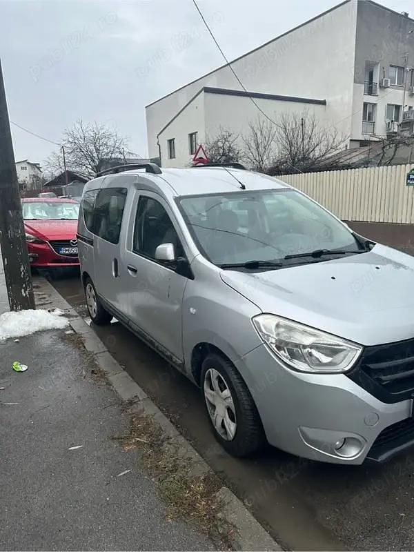 Gri Second-hand 2014 Dacia Dokker Monovolum | 3.500 EUR (Super Preț) - Imagine 1/3