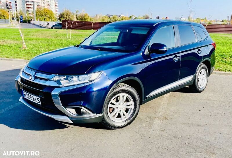 Albastru Utilizat 2016 Mitsubishi Outlander Instyle SUV | 11.500 EUR - Imagine 1/4