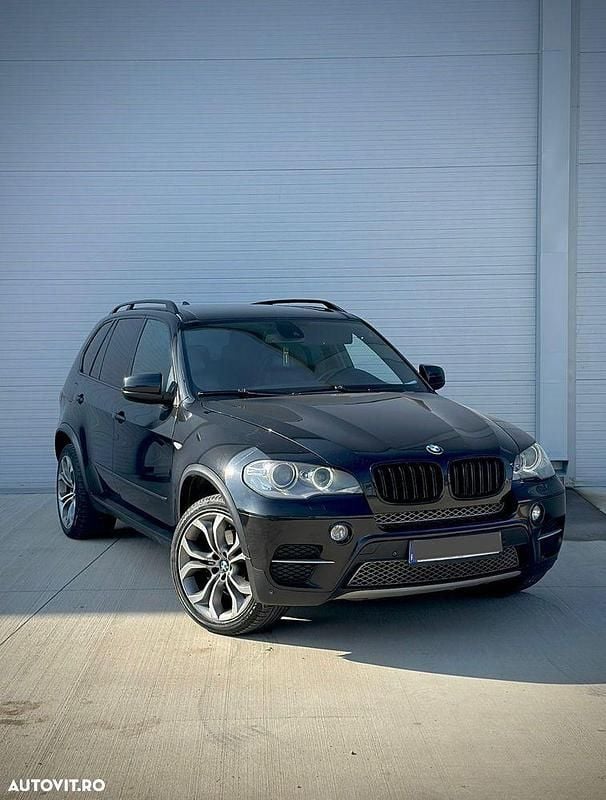 Culoarenegru Utilizat 2011 BMW X5 SUV | 9.950 EUR (Preț OK) - Imagine 1/4