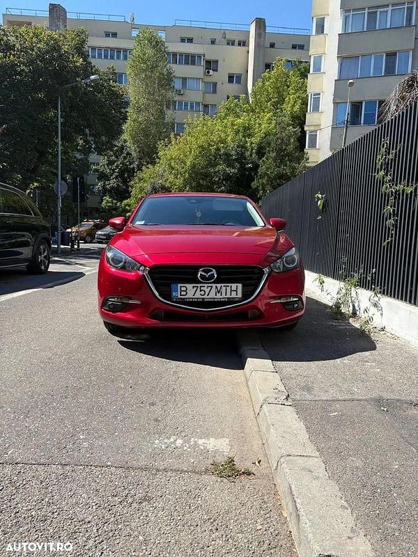 Culoarerosu Utilizat 2017 Mazda 3 Berlinǎ | 13.100 EUR (Preț OK) - Imagine 1/4
