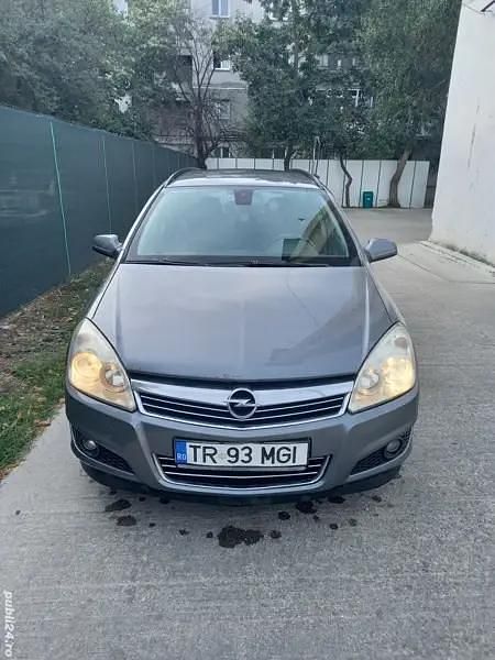 Utilizat 2008 Opel Astra Break | 2.900 EUR - Imagine 1/4