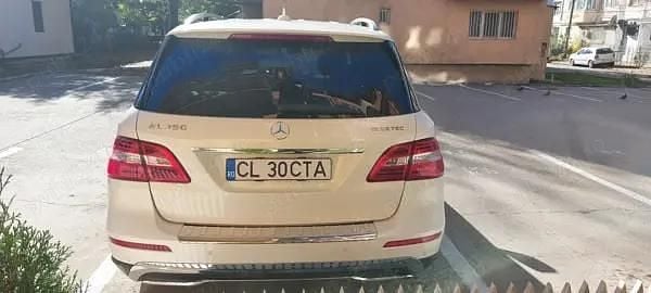 Second-hand Mercedes ML250 204 CP (150 kW) 2012 SUV