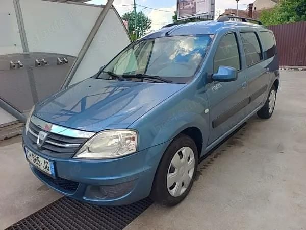Utilizat 2010 Dacia Logan Berlinǎ | 3.200 EUR (Preț OK) - Imagine 1/4