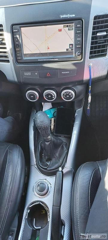 Second-hand Mitsubishi Outlander 140 CP (102 kW) 2007 Gri SUV