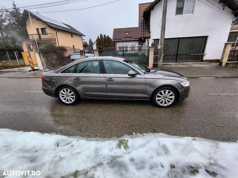 Second-hand Audi A6 177 CP (130 kW) 2012 Culoaremaro Berlinǎ