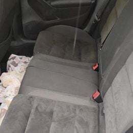 Argintiu Utilizat 2010 VW Golf VI Hatchback | 5.990 EUR (Preț OK) - Imagine 1/4
