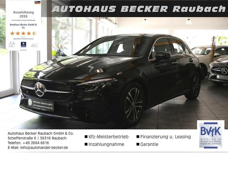 Utilizat 2024 Mercedes A180 Advanced Plus | 31.791 EUR (Preț OK) - Imagine 1/1