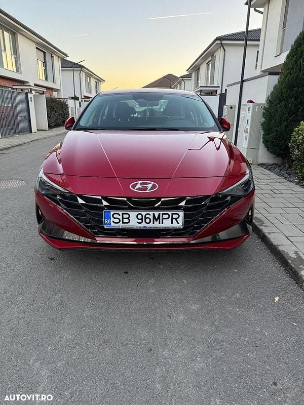 Culoarerosu Utilizat 2021 Hyundai Elantra Comfort Berlinǎ | 16.700 EUR (Preț OK) - Imagine 1/4