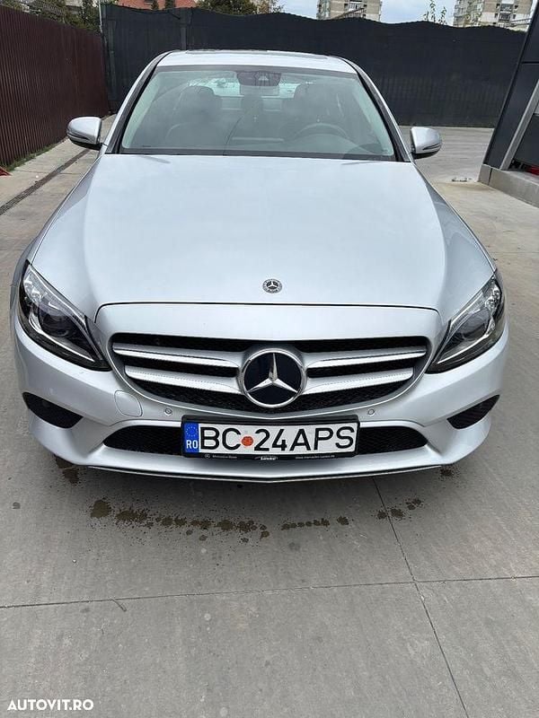 Culoaregri Utilizat 2018 Mercedes C220 Berlinǎ | 26.500 EUR (Puțin scump) - Imagine 1/4