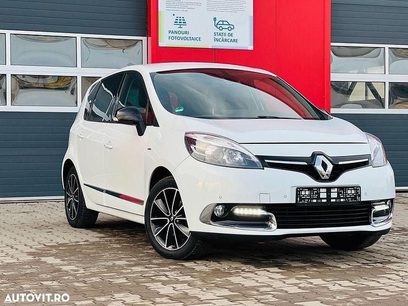 Culoarealb Utilizat 2014 Renault Scénic III Monovolum | 4.420 EUR (Preț bun) - Imagine 1/4