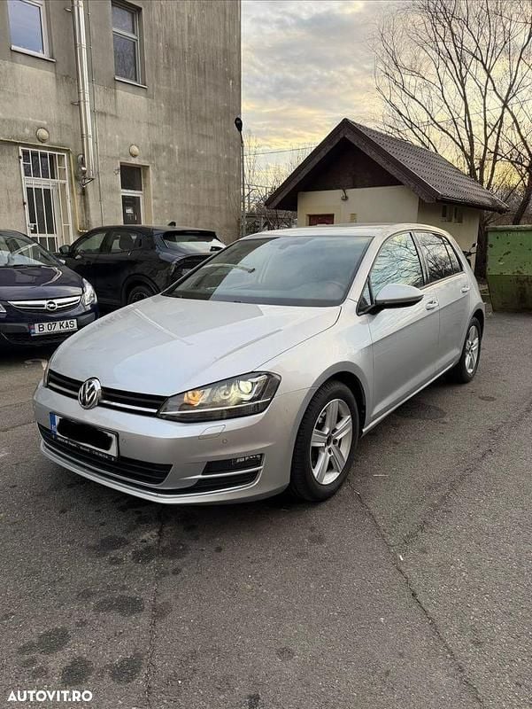 Culoareargint Utilizat 2014 VW Golf VII Highline Hatchback | 8.250 EUR (Preț OK) - Imagine 1/4