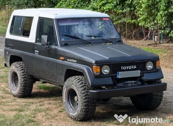Utilizat 1991 Toyota Land Cruiser | 7.500 EUR - Imagine 1/4