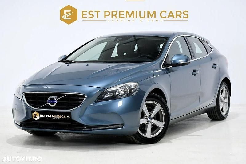 Culoarealbastru Utilizat 2014 Volvo V40 CC Ocean Race Break | 6.490 EUR (Super Preț) - Imagine 1/4