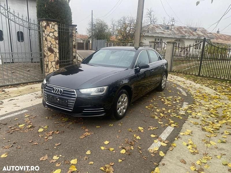 Culoarenegru Utilizat 2018 Audi A4 Comfort Berlinǎ | 15.950 EUR (Super Preț) - Imagine 1/4