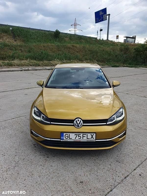 Culoaregalbeuriu Utilizat 2018 VW Golf VII Highline Hatchback | 17.100 EUR (Puțin scump) - Imagine 1/4