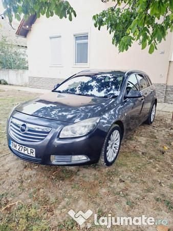 Gri Utilizat 2009 Opel Insignia Sport Break | 3.200 EUR (Preț bun) - Imagine 1/4