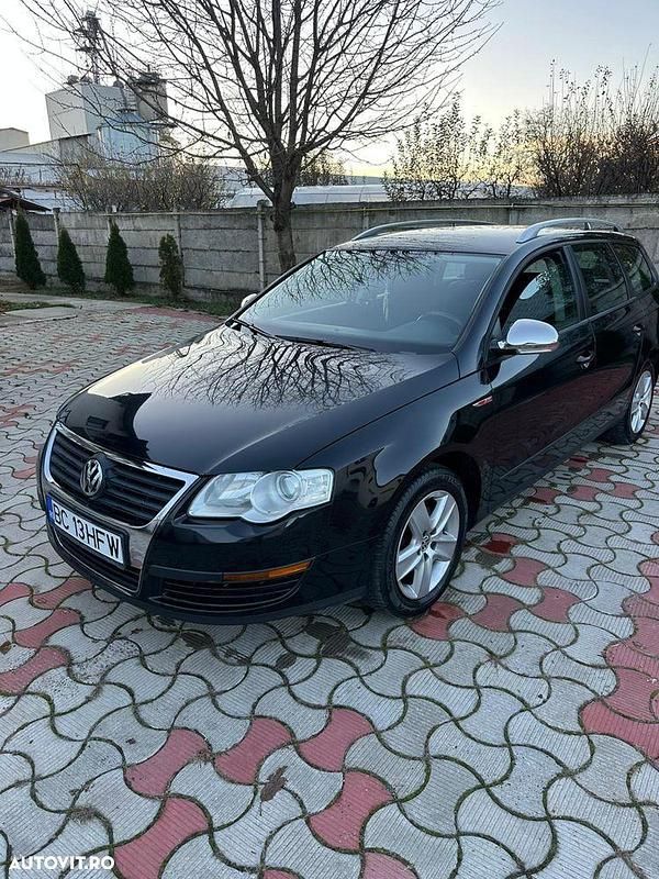 Culoarenegru Utilizat 2009 VW Passat Trendline Break | 3.750 EUR (Puțin scump) - Imagine 1/4