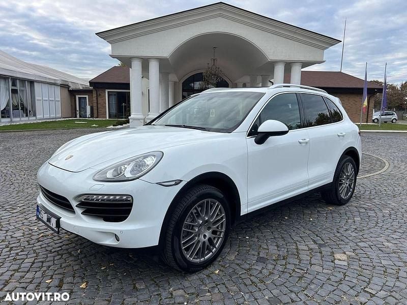 Culoarealb Second-hand 2014 Porsche Cayenne SUV | 19.600 EUR (Preț bun) - Imagine 1/4