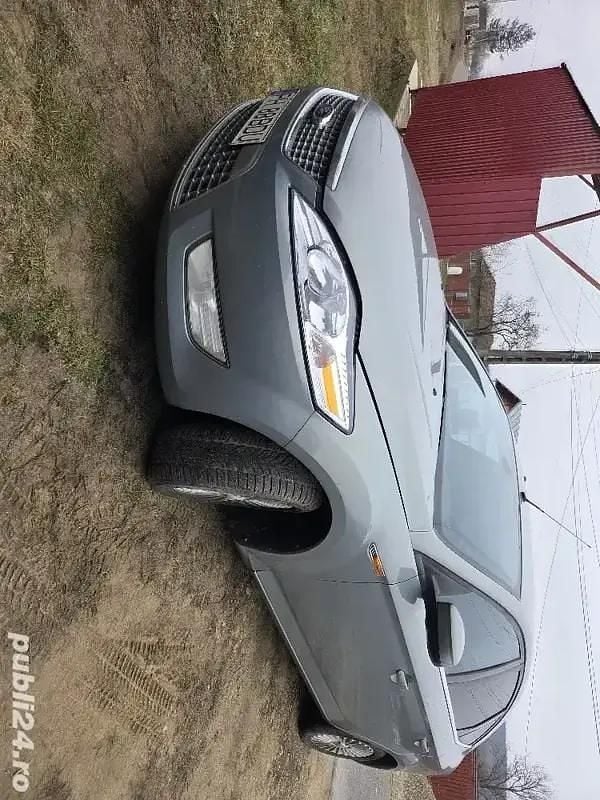 Second-hand Ford Mondeo 92 CP (67 kW) 2007 Gri Hatchback