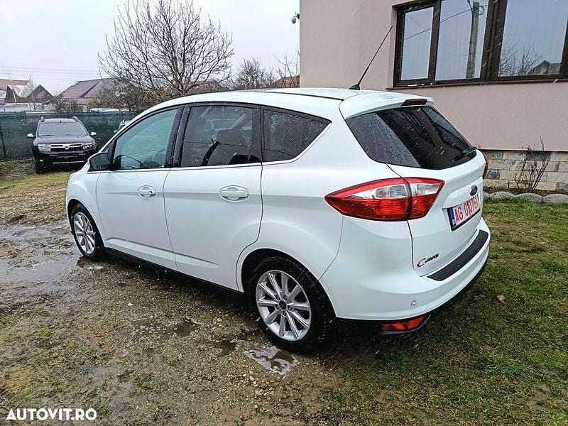 Second-hand Ford C-MAX Titanium 125 CP (91 kW) 2015 Culoarealb Monovolum