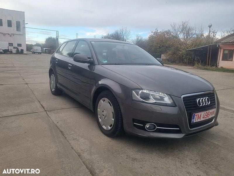 Second-hand Audi A3 Attraction 122 CP (89 kW) 2012 Culoaregri Hatchback