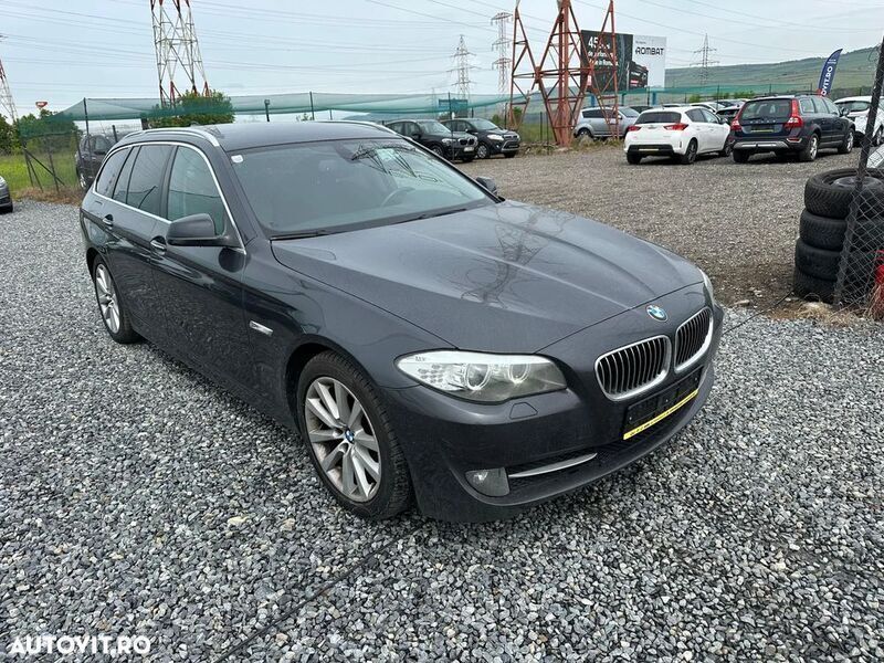Negru Utilizat 2010 BMW 520 Break | 5.999 EUR (Preț OK) - Imagine 1/4