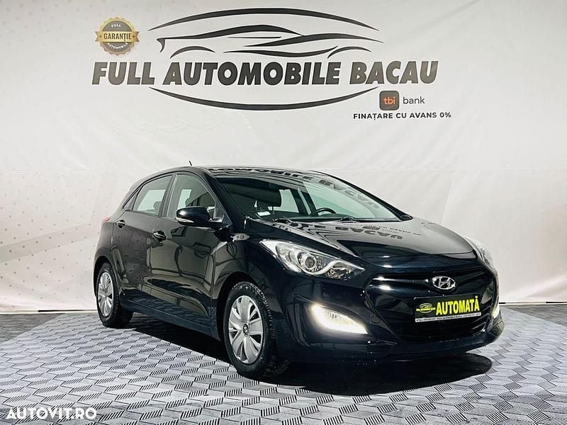 Second-hand Hyundai i30 Trend 110 CP (80 kW) 2013 Culoarenegru Hatchback