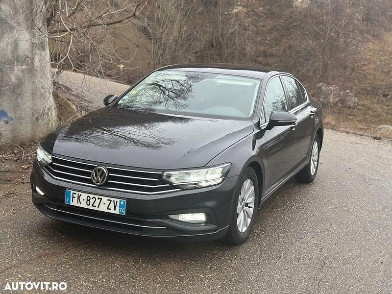 Culoaregri Utilizat 2020 VW Passat Berlinǎ | 14.299 EUR (Super Preț) - Imagine 1/4