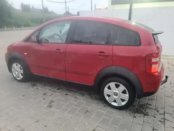 Utilizat 2005 Audi A2 Hatchback | 2.800 EUR - Imagine 1/4