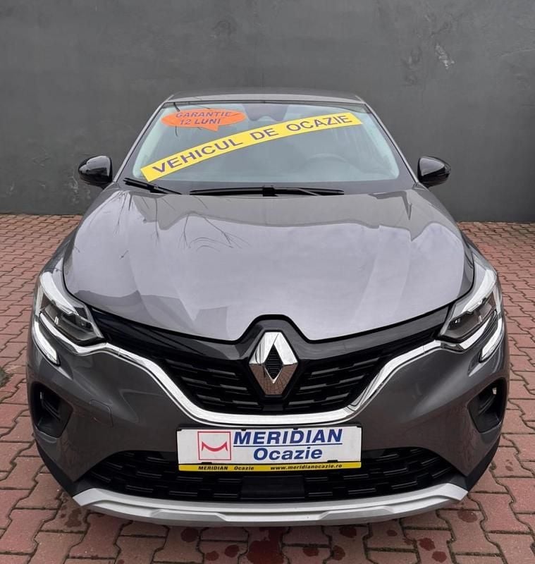 Second-hand Renault Captur Zen 140 CP (102 kW) 2022 SUV