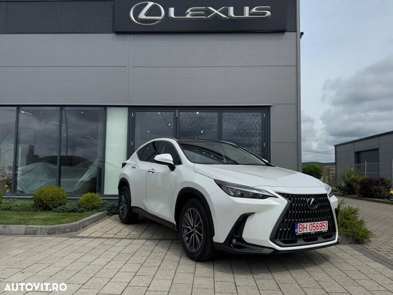 Alb Utilizat 2025 Lexus NX450h+ Executive Line SUV | 61.313 EUR - Imagine 1/4